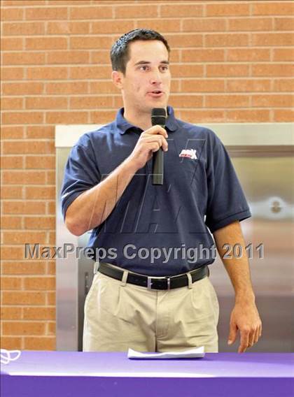 Thumbnail 3 in MaxPreps National Female Team Coach of the Year presented by Playtex Sport photogallery.
