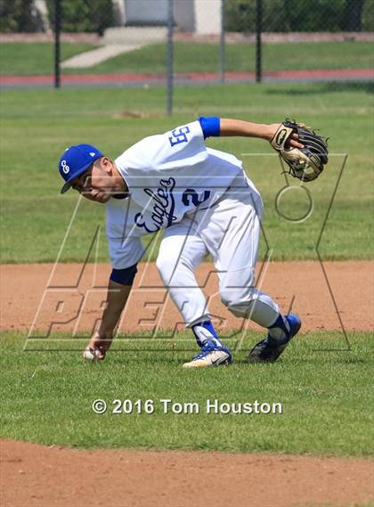 Thumbnail 3 in Covina vs El Segundo photogallery.
