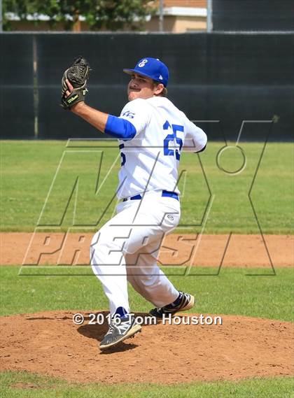 Thumbnail 3 in Covina vs El Segundo photogallery.