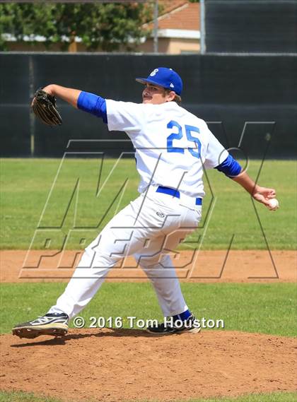 Thumbnail 1 in Covina vs El Segundo photogallery.