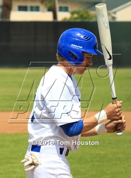 Thumbnail 3 in Covina vs El Segundo photogallery.