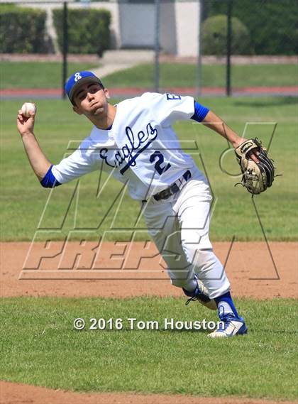 Thumbnail 2 in Covina vs El Segundo photogallery.