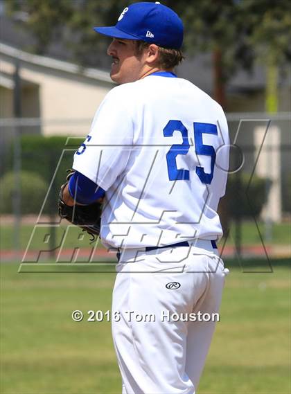 Thumbnail 2 in Covina vs El Segundo photogallery.