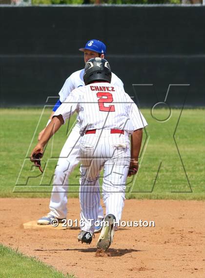 Thumbnail 2 in Covina vs El Segundo photogallery.