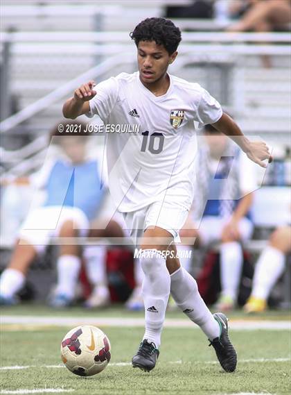 Thumbnail 3 in Hylton @ Potomac photogallery.