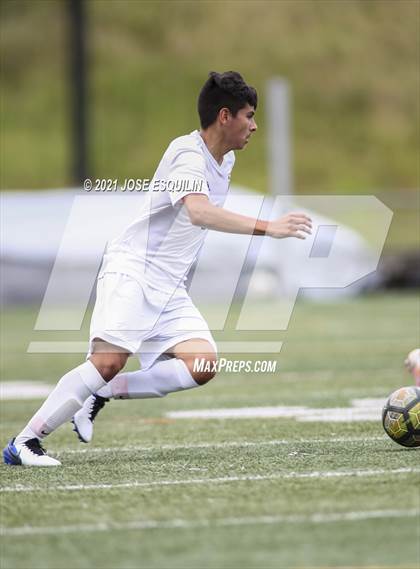 Thumbnail 2 in Hylton @ Potomac photogallery.