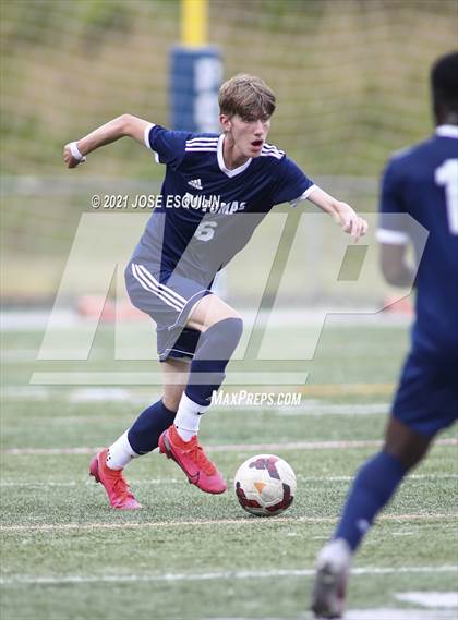 Thumbnail 1 in Hylton @ Potomac photogallery.