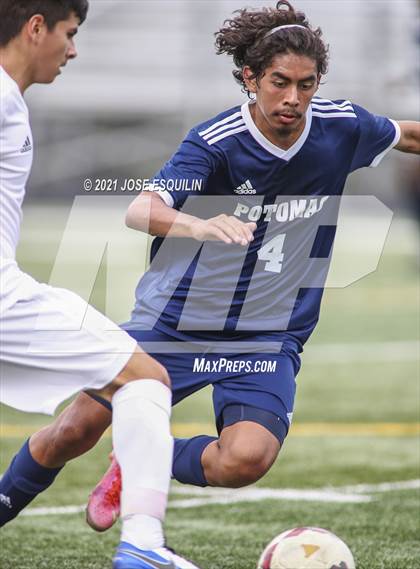 Thumbnail 3 in Hylton @ Potomac photogallery.