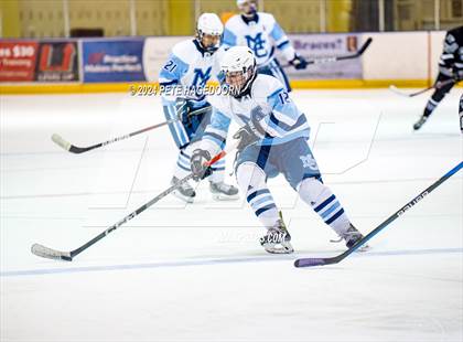 Thumbnail 1 in Morris Catholic @ Parsippany Regional photogallery.
