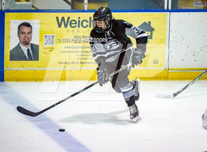 Thumbnail 3 in Morris Catholic @ Parsippany Regional photogallery.