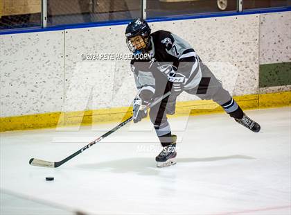 Thumbnail 3 in Morris Catholic @ Parsippany Regional photogallery.