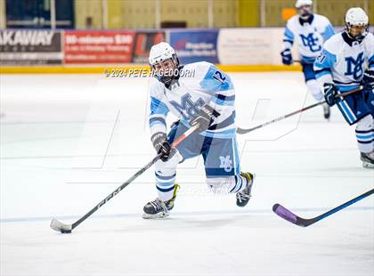 Thumbnail 2 in Morris Catholic @ Parsippany Regional photogallery.