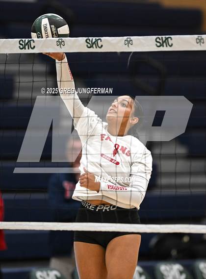 Thumbnail 3 in Sacred Heart Cathedral Preparatory vs. Saratoga (CIF CCS D3 Quarterfinal) photogallery.