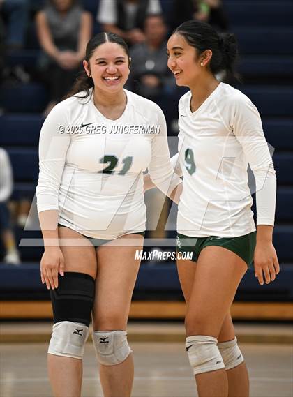 Thumbnail 2 in Sacred Heart Cathedral Preparatory vs. Saratoga (CIF CCS D3 Quarterfinal) photogallery.