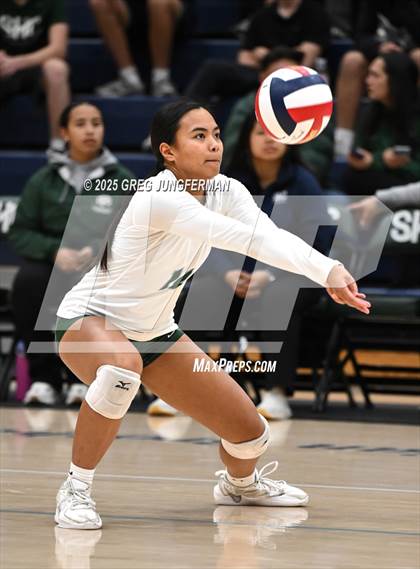 Thumbnail 2 in Sacred Heart Cathedral Preparatory vs. Saratoga (CIF CCS D3 Quarterfinal) photogallery.
