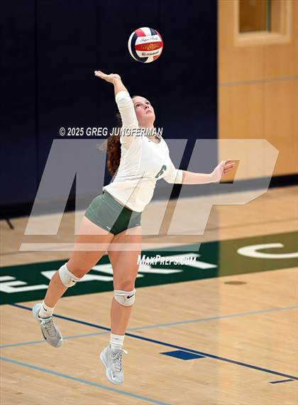 Thumbnail 3 in Sacred Heart Cathedral Preparatory vs. Saratoga (CIF CCS D3 Quarterfinal) photogallery.