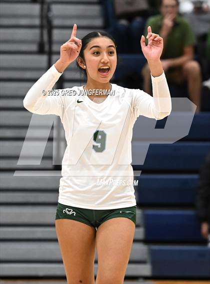 Thumbnail 3 in Sacred Heart Cathedral Preparatory vs. Saratoga (CIF CCS D3 Quarterfinal) photogallery.