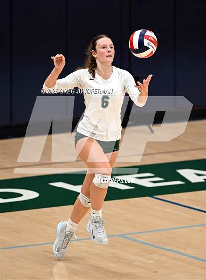 Thumbnail 2 in Sacred Heart Cathedral Preparatory vs. Saratoga (CIF CCS D3 Quarterfinal) photogallery.