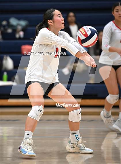 Thumbnail 2 in Sacred Heart Cathedral Preparatory vs. Saratoga (CIF CCS D3 Quarterfinal) photogallery.