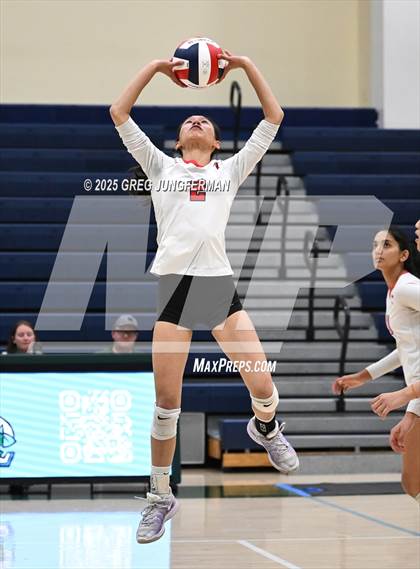 Thumbnail 2 in Sacred Heart Cathedral Preparatory vs. Saratoga (CIF CCS D3 Quarterfinal) photogallery.