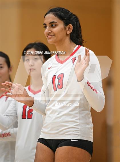 Thumbnail 3 in Sacred Heart Cathedral Preparatory vs. Saratoga (CIF CCS D3 Quarterfinal) photogallery.