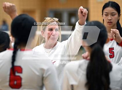 Thumbnail 3 in Sacred Heart Cathedral Preparatory vs. Saratoga (CIF CCS D3 Quarterfinal) photogallery.
