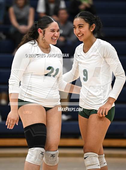 Thumbnail 1 in Sacred Heart Cathedral Preparatory vs. Saratoga (CIF CCS D3 Quarterfinal) photogallery.