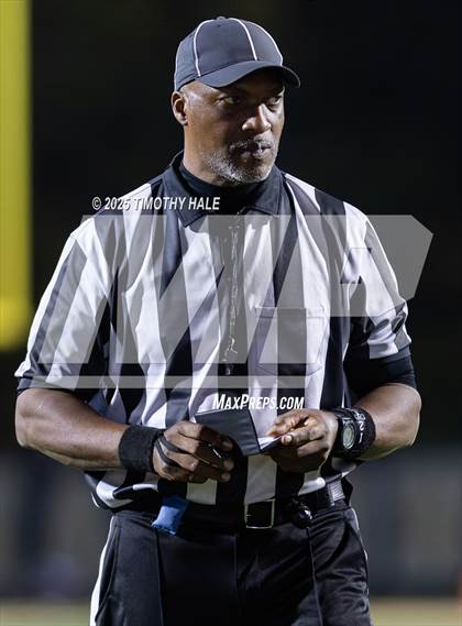 Thumbnail 3 in Chambers @ Pinecrest (NCHSAA 8A Round 1) photogallery.