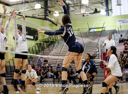 Thumbnail 3 in Chatsworth vs. Venice (CIF L.A. City D2 Final) photogallery.