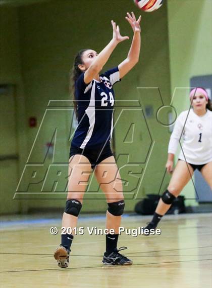 Thumbnail 2 in Chatsworth vs. Venice (CIF L.A. City D2 Final) photogallery.