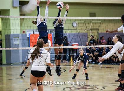 Thumbnail 3 in Chatsworth vs. Venice (CIF L.A. City D2 Final) photogallery.