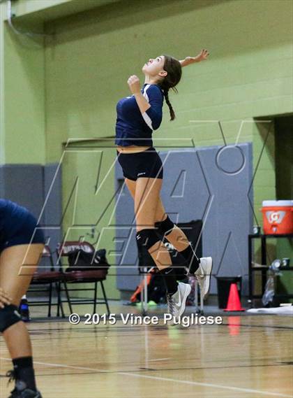 Thumbnail 2 in Chatsworth vs. Venice (CIF L.A. City D2 Final) photogallery.