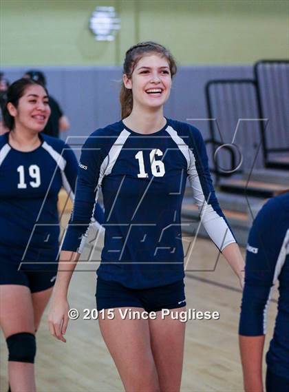 Thumbnail 2 in Chatsworth vs. Venice (CIF L.A. City D2 Final) photogallery.