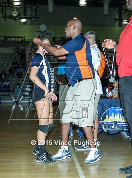 Thumbnail 2 in Chatsworth vs. Venice (CIF L.A. City D2 Final) photogallery.
