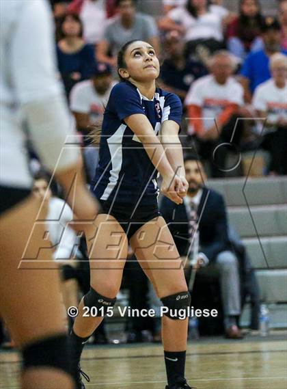Thumbnail 2 in Chatsworth vs. Venice (CIF L.A. City D2 Final) photogallery.