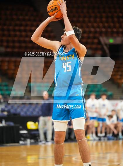 Thumbnail 2 in Timnath vs Coal Ridge (CHSAA 4A Great 8) photogallery.