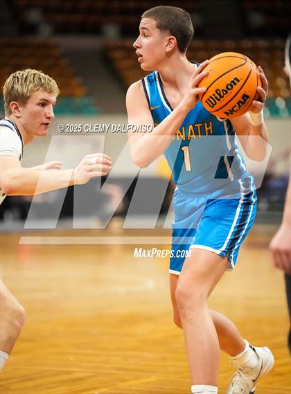 Thumbnail 2 in Timnath vs Coal Ridge (CHSAA 4A Great 8) photogallery.