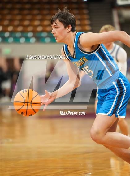 Thumbnail 1 in Timnath vs Coal Ridge (CHSAA 4A Great 8) photogallery.