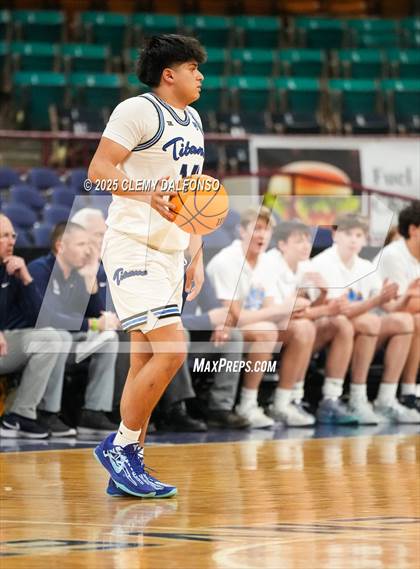 Thumbnail 1 in Timnath vs Coal Ridge (CHSAA 4A Great 8) photogallery.