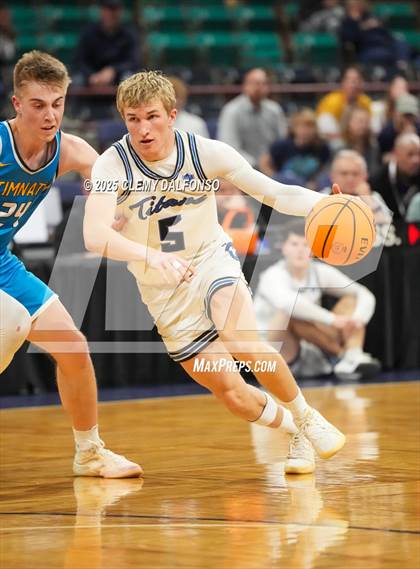 Thumbnail 3 in Timnath vs Coal Ridge (CHSAA 4A Great 8) photogallery.