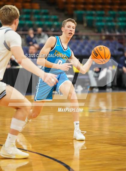 Thumbnail 3 in Timnath vs Coal Ridge (CHSAA 4A Great 8) photogallery.
