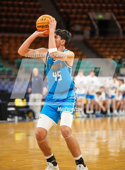 Thumbnail 3 in Timnath vs Coal Ridge (CHSAA 4A Great 8) photogallery.
