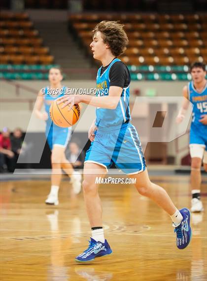 Thumbnail 1 in Timnath vs Coal Ridge (CHSAA 4A Great 8) photogallery.