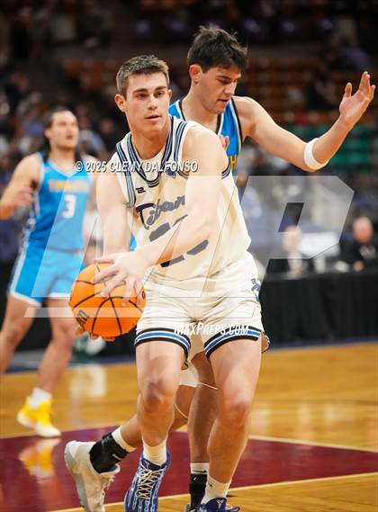 Thumbnail 1 in Timnath vs Coal Ridge (CHSAA 4A Great 8) photogallery.