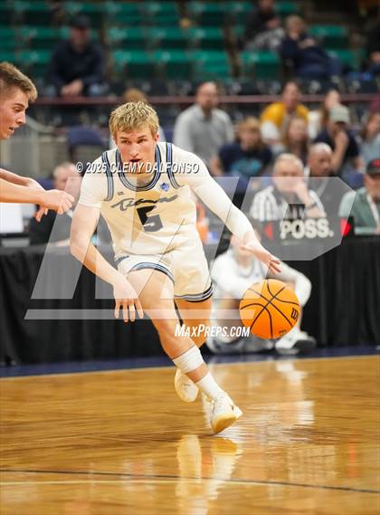 Thumbnail 3 in Timnath vs Coal Ridge (CHSAA 4A Great 8) photogallery.