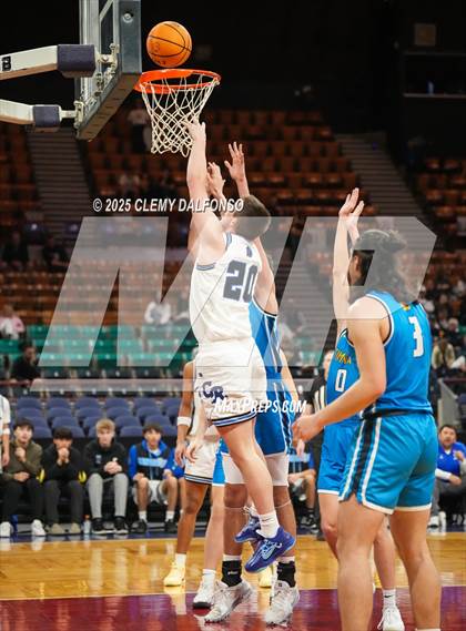 Thumbnail 2 in Timnath vs Coal Ridge (CHSAA 4A Great 8) photogallery.