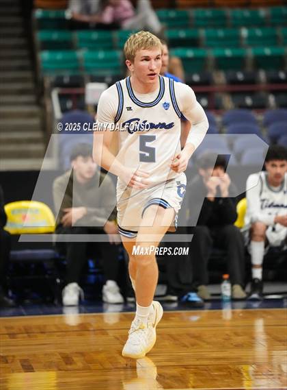 Thumbnail 1 in Timnath vs Coal Ridge (CHSAA 4A Great 8) photogallery.