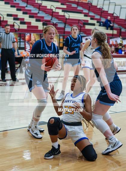Thumbnail 1 in Sunnyvale vs. Liberty Christian (Whataburger Tournament) photogallery.