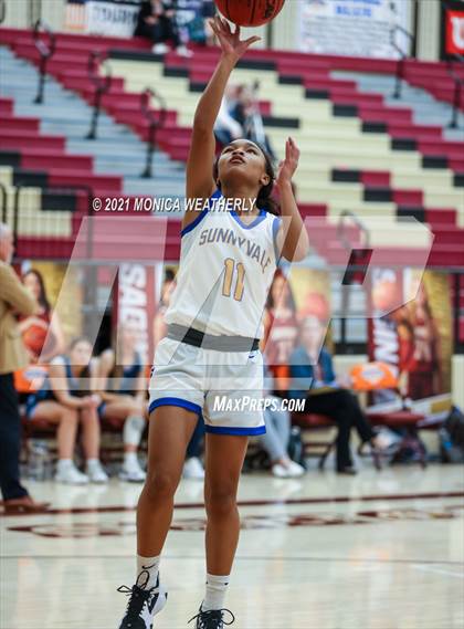 Thumbnail 3 in Sunnyvale vs. Liberty Christian (Whataburger Tournament) photogallery.