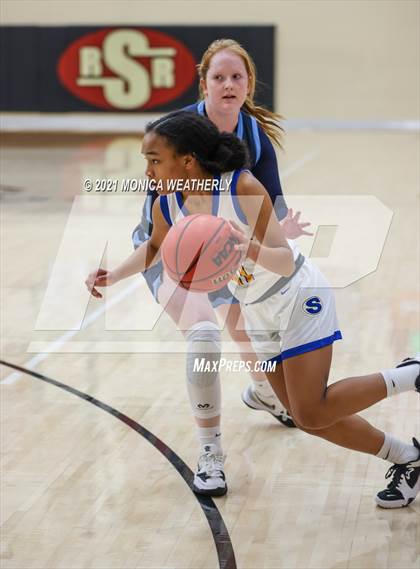 Thumbnail 3 in Sunnyvale vs. Liberty Christian (Whataburger Tournament) photogallery.